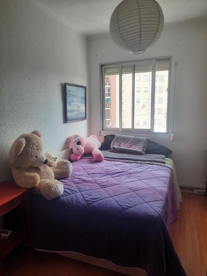 Una Habitacion Individual En Casa Familiar Dentro De Ciudad Patrimonio De La Humanidad Alcala de Henares Ngoại thất bức ảnh